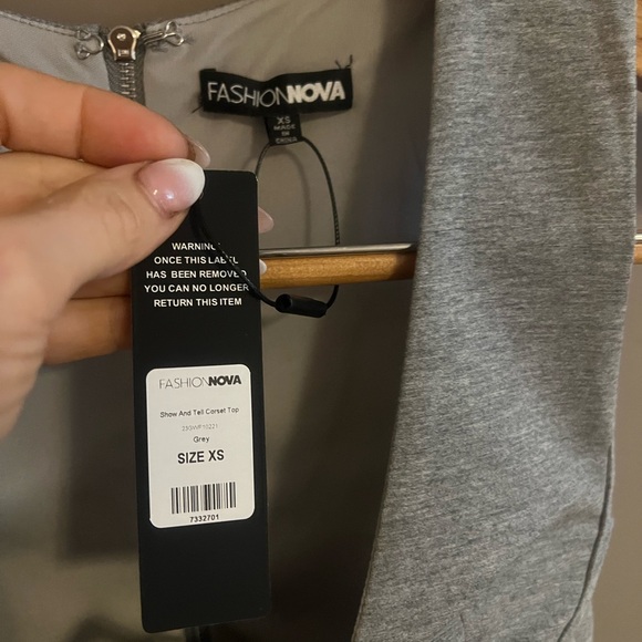 Brand New Fashion Nova top - Picture 2 of 4